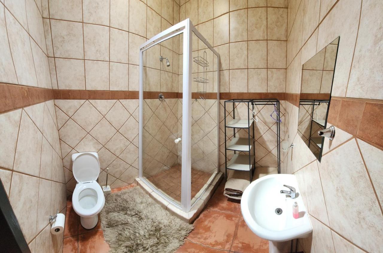 Casa Feliz Hotel Мокопане Екстериор снимка