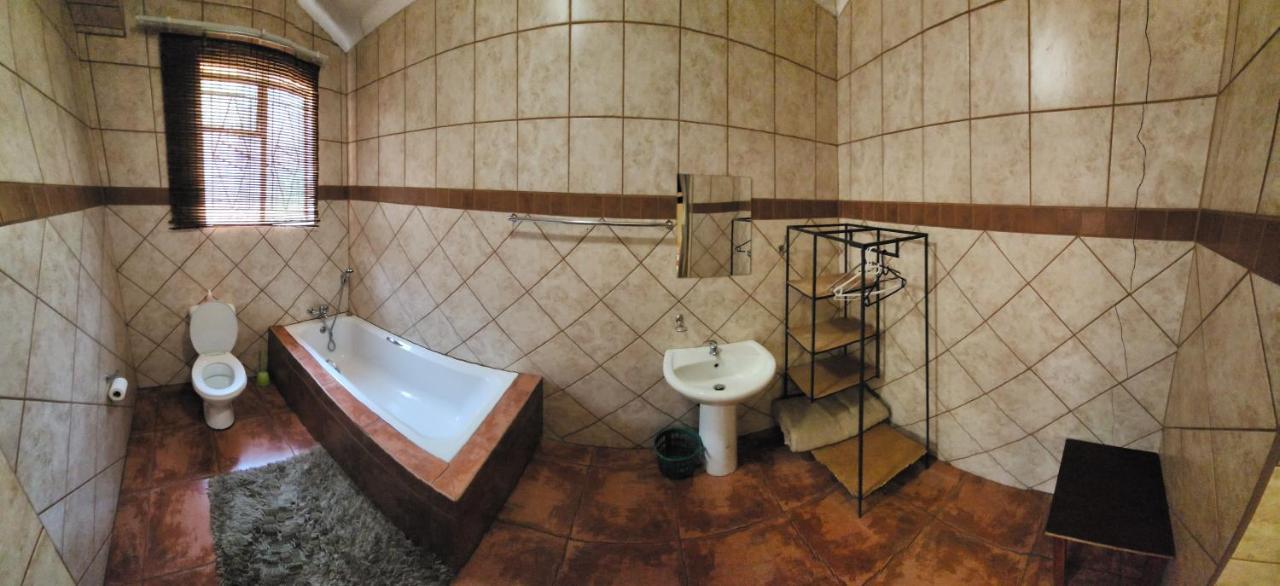 Casa Feliz Hotel Мокопане Екстериор снимка