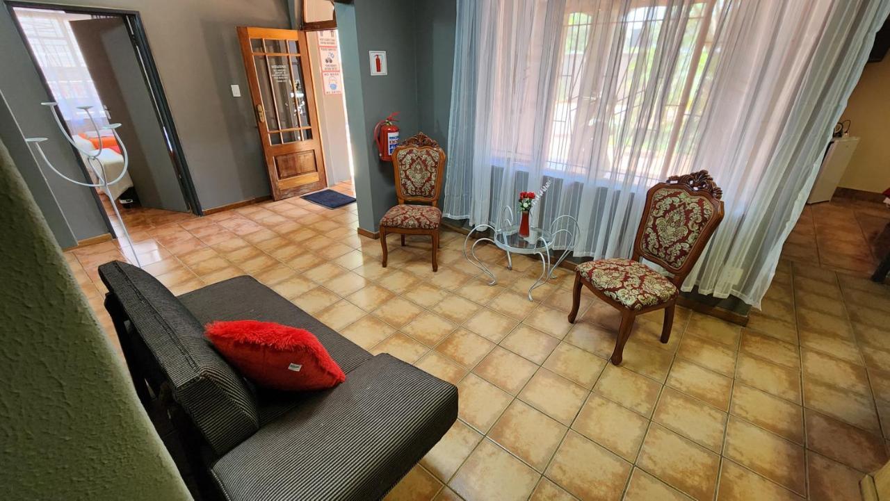 Casa Feliz Hotel Мокопане Екстериор снимка